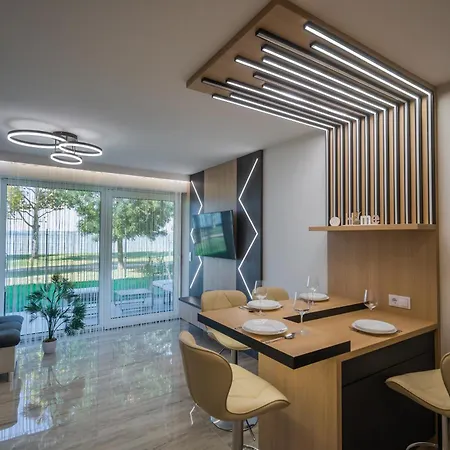 Myflat Sunset Beach66 Premium Apartamento *